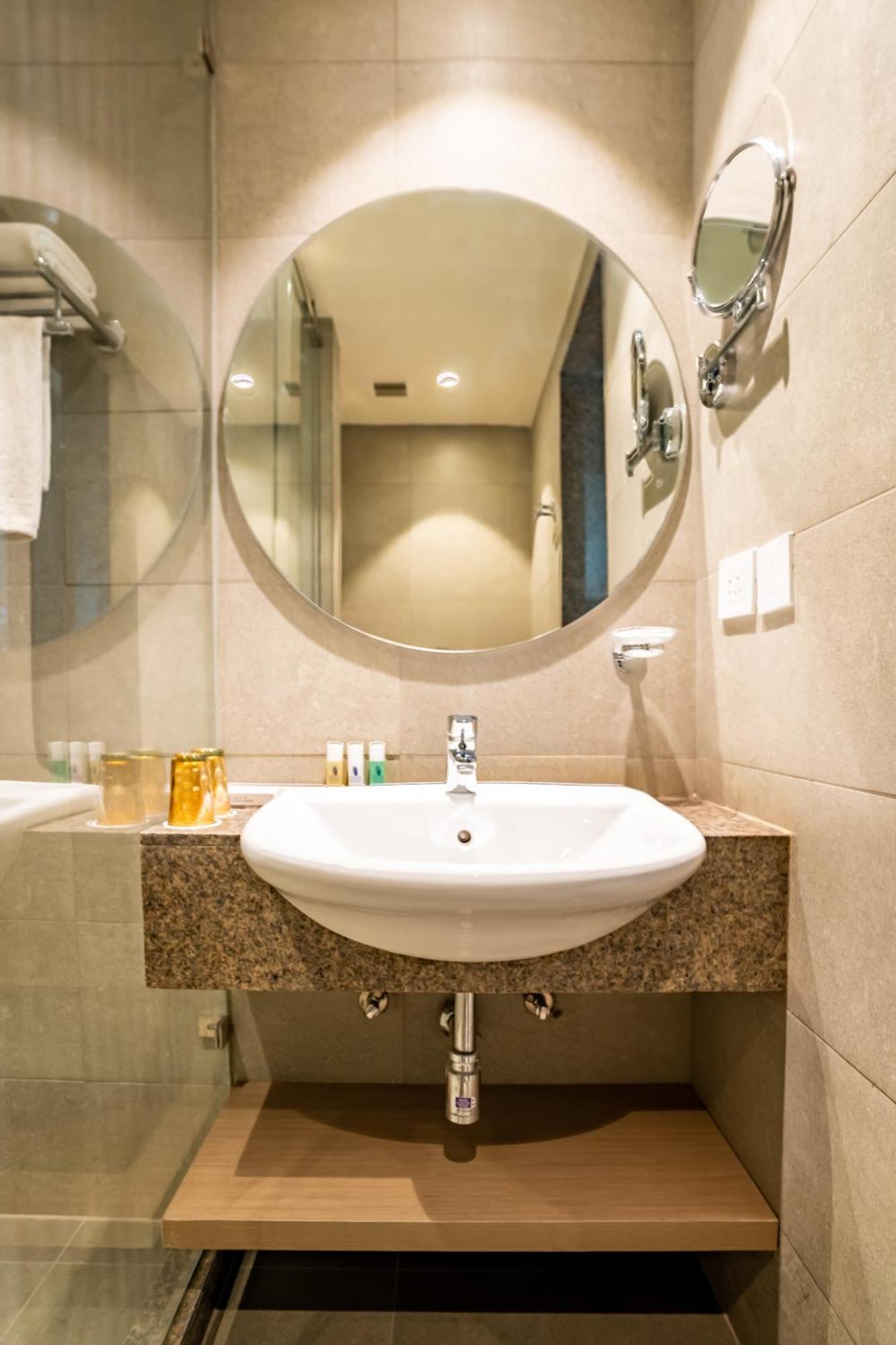 Juesta Residences - Aipl Joy Street, Gurgaon Extérieur photo