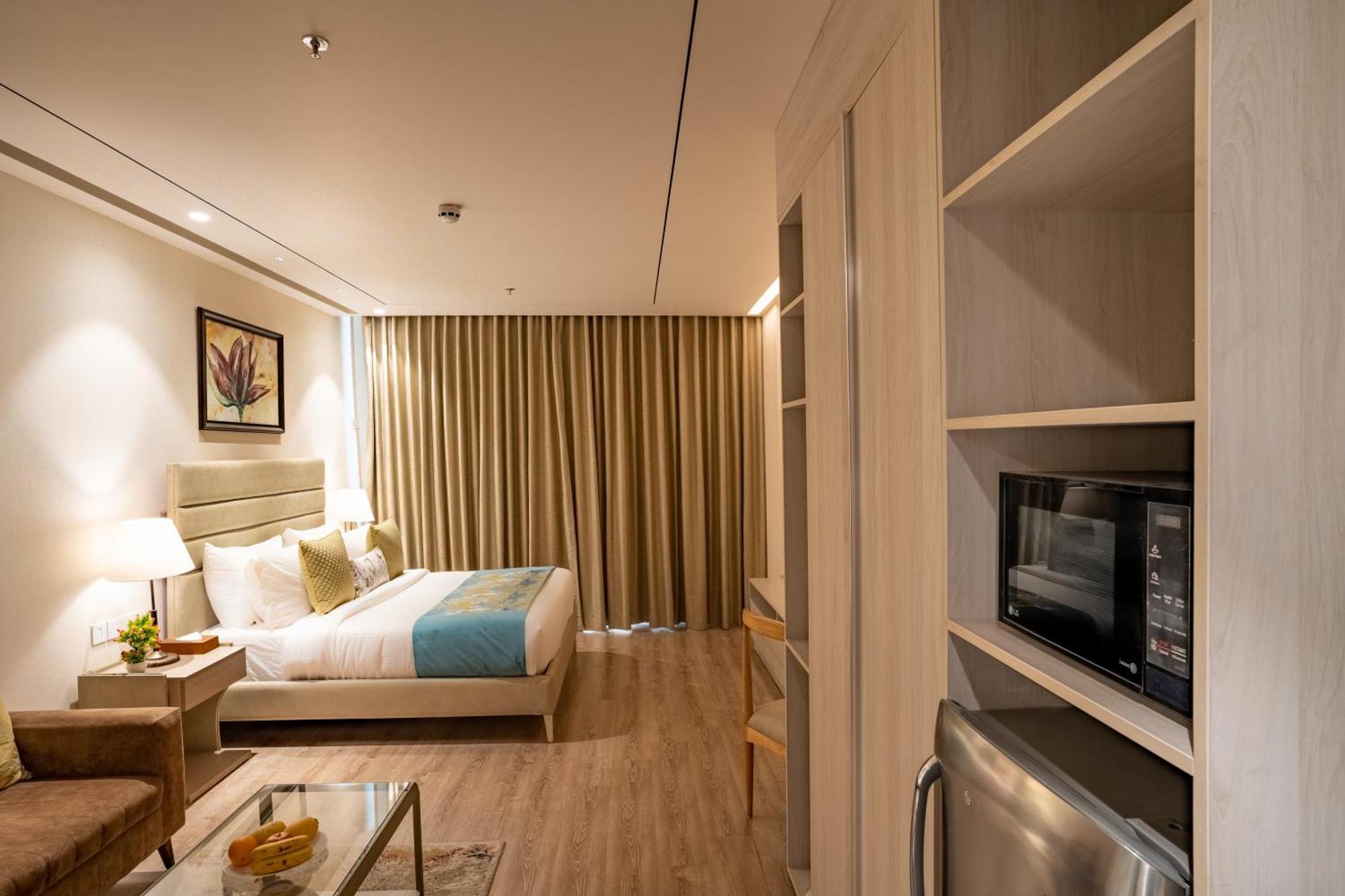Juesta Residences - Aipl Joy Street, Gurgaon Extérieur photo